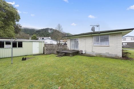 Photo of property in 13 Dakota Grove, Totara Park, Upper Hutt, 5018