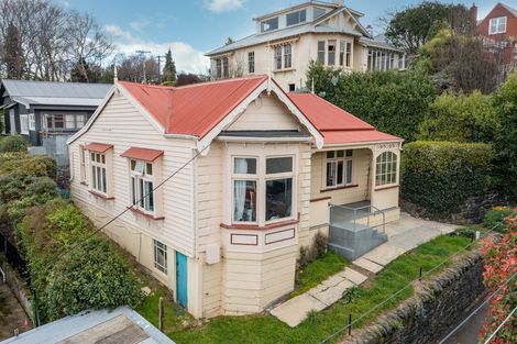 Photo of property in 3 Bishops Road, Dunedin Central, Dunedin, 9016