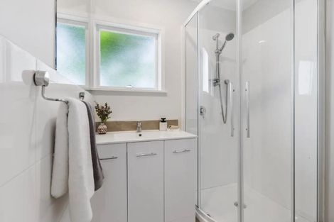 Photo of property in 44 Taurus Crescent, Beach Haven, Auckland, 0626