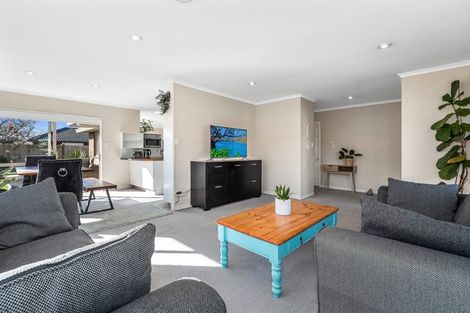 Photo of property in 6 Poinsettia Place, Mount Maunganui, 3116
