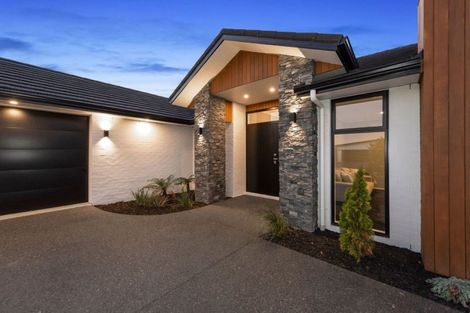 Photo of property in 34 Helen June Avenue, Flagstaff, Hamilton, 3210