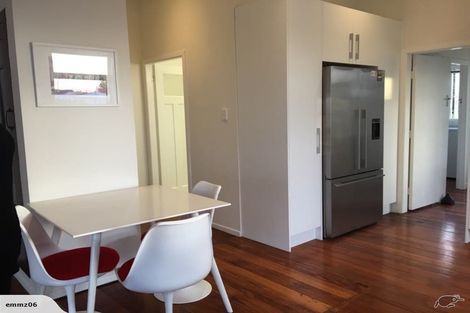 Photo of property in 63a Kiwi Esplanade, Mangere Bridge, Auckland, 2022