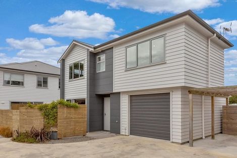 Photo of property in 23c Hinau Street, Tawa, Wellington, 5028