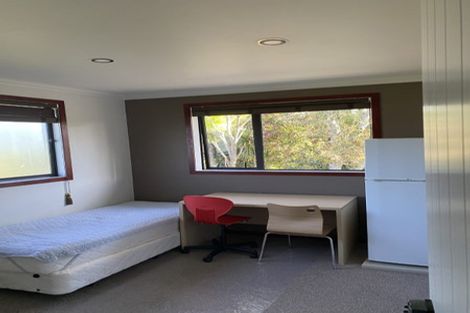 Photo of property in 214a Hillcrest Road, Hillcrest, Hamilton, 3216