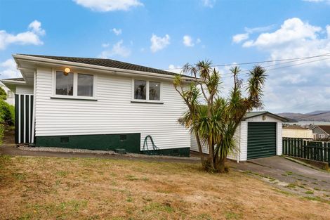 Photo of property in 18 Aparangi Crescent, Elsdon, Porirua, 5022