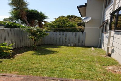 Photo of property in 1/22 John Downs Drive, Browns Bay, Auckland, 0630