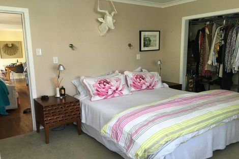 Photo of property in 4 Main Street, Hospital Hill, Napier, 4110