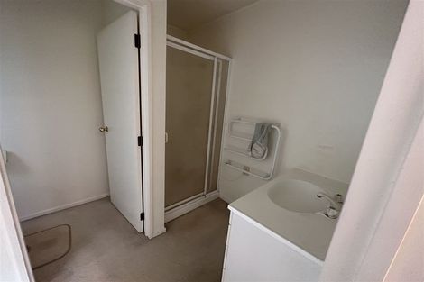 Photo of property in 64 Caribbean Drive, Unsworth Heights, Auckland, 0632