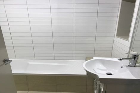 Photo of property in Onslow Heights, 17e Onslow Road, Khandallah, Wellington, 6035