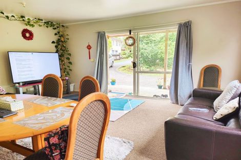 Photo of property in 15 Universal Drive, Henderson, Auckland, 0610