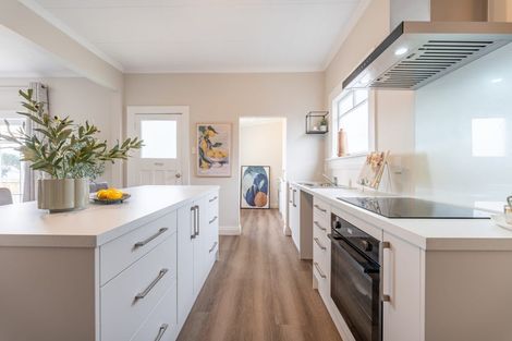 Photo of property in 179 North Street, West End, Timaru, 7910