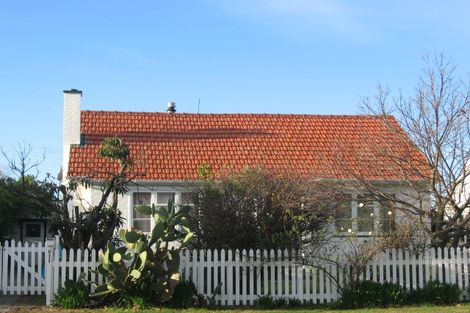 Photo of property in 611 Duke Street, Mahora, Hastings, 4120