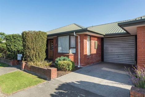 Photo of property in 65 Division Street, Riccarton, Christchurch, 8041