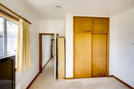 Photo of property in 227 Mayfair Avenue, Mayfair, Hastings, 4122