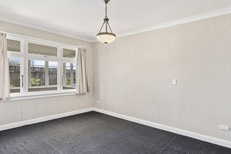 Photo of property in 8a Chard Street, Westown, New Plymouth, 4310