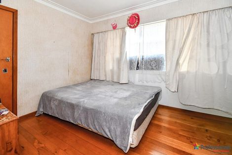 Photo of property in 28 Fairview Road, Papatoetoe, Auckland, 2025