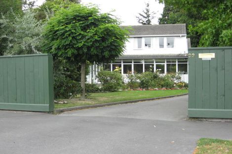 Photo of property in 33 Kirkwood Avenue, Upper Riccarton, Christchurch, 8041