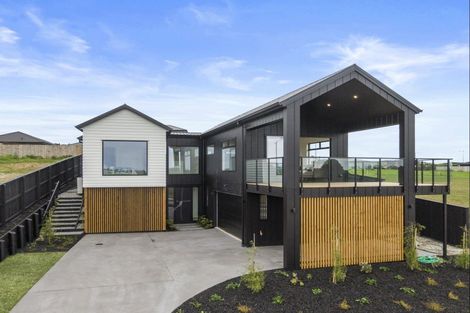 Photo of property in 5 Nola Avenue, Glenbrook, 2681