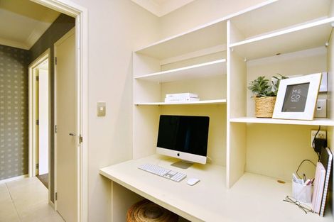 Photo of property in 8 Ross Place, Northwood, Christchurch, 8051