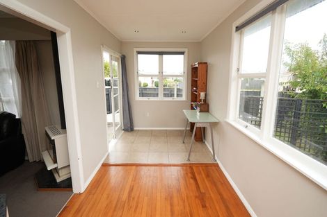 Photo of property in 28 Kaituna Street, Milson, Palmerston North, 4414