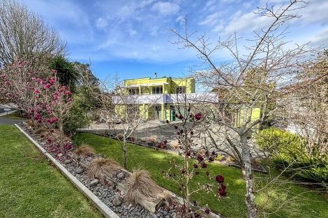 Photo of property in 2/3 Oban Road, Browns Bay, Auckland, 0630