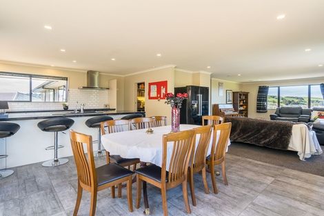 Photo of property in 11 Thomson Street, Green Island, Dunedin, 9018