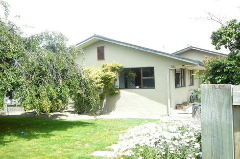 Photo of property in 65 Newcastle Street, Clyde, 9330