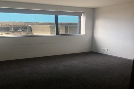 Photo of property in Dual Apartments, 301/142 Vivian Street, Te Aro, Wellington, 6011