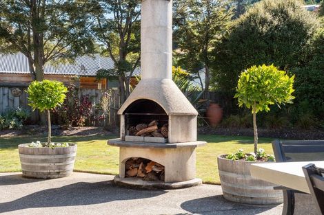 Photo of property in 14 Morning Star Terrace, Arthurs Point, Queenstown, 9371