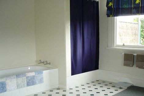 Photo of property in 40 Parsonage Road, Waimate, 7924