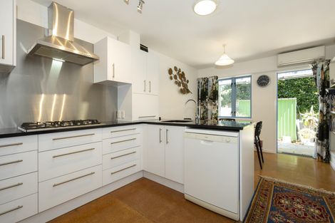 Photo of property in 5/46 West View Road, Westmere, Auckland, 1022