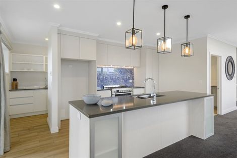 Photo of property in 19 Holmes Hanover Lane, Halswell, Christchurch, 8025