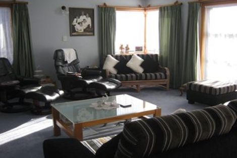 Photo of property in 3/18 Milton Road, Orewa, 0931