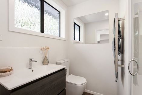 Photo of property in 92a Memorial Avenue, Ilam, Christchurch, 8053