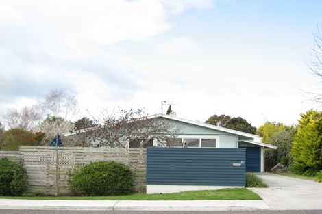 Photo of property in 24 Brookvale Road, Havelock North, 4130