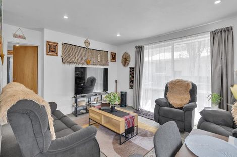 Photo of property in 2/22 Mathesons Road, Phillipstown, Christchurch, 8011