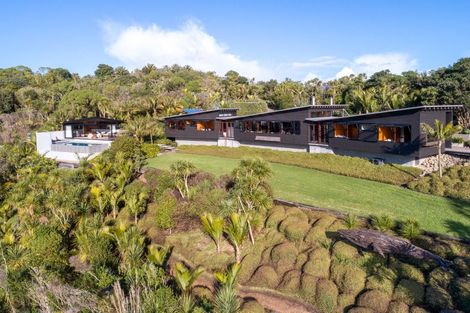 Photo of property in 209 Delamore Drive, Oneroa, Waiheke Island, 1081