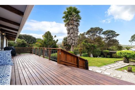 Photo of property in 673 Huia Road, Parau, Auckland, 0604