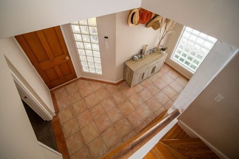 Photo of property in 1/47 Rawene Road, Birkenhead, Auckland, 0626