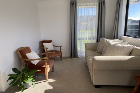 Photo of property in 51 Bert Wall Drive, Omokoroa, 3114