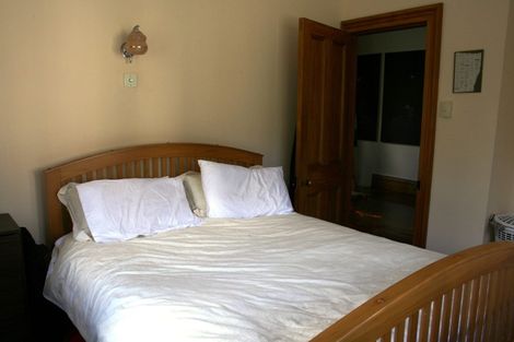 Photo of property in 143 Wadestown Road, Wadestown, Wellington, 6012