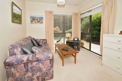Photo of property in 69 Grosvenor Gardens, Flagstaff, Hamilton, 3210