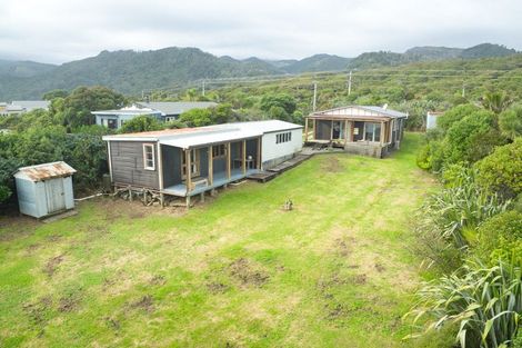 Photo of property in 1307 Coast Road, Nine Mile, Runanga, 7873