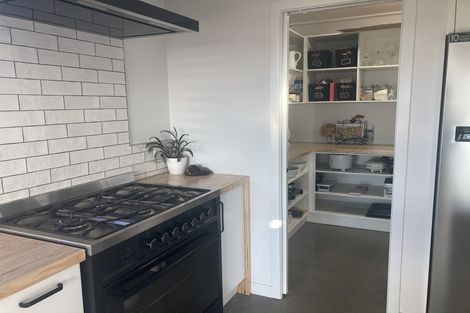 Photo of property in 49 Weld Rd Lwr, Tataraimaka, New Plymouth, 4374