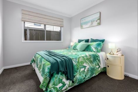 Photo of property in 36 John Burke Drive, Aotea, Porirua, 5024