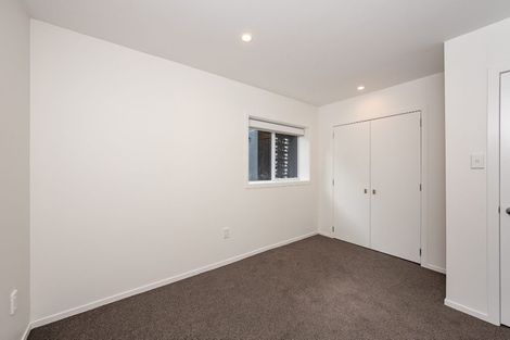 Photo of property in 2/25 Kitchener Terrace, Johnsonville, Wellington, 6037