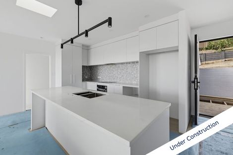 Photo of property in 16 Dysart Road, Otumoetai, Tauranga, 3110