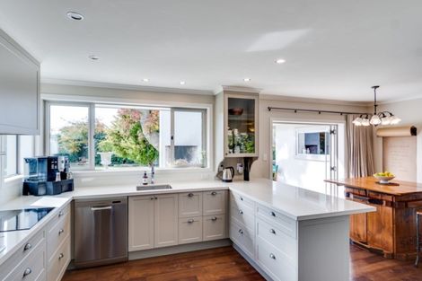 Photo of property in 56 Mcelwee Street, Jervoistown, Napier, 4112