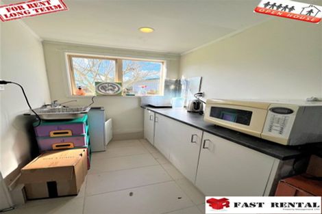 Photo of property in 53 Juniper Road, Sunnynook, Auckland, 0620
