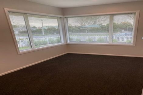 Photo of property in 33 Woodbury Street, Avonhead, Christchurch, 8042